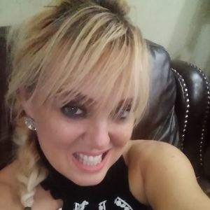 Meet your Posher, Linda diane